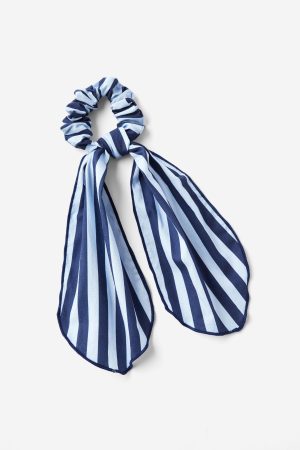 Scout Scarf Scrunchie