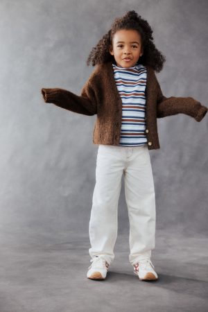 Vera Vee Neck Cardigan