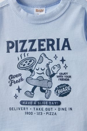 Bobbi Short Sleeve Graphic Tee