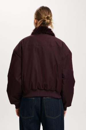 Astro Collared Bomber