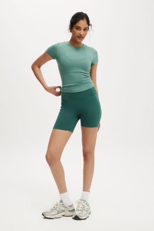 Ultra Soft Fitted Tshirt