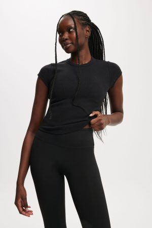 Active Curved Hem Baby Tee