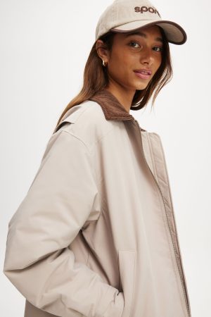 Contrast Collar Oversized Jacket