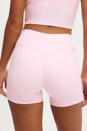 Ultra Soft Invisible Scrunch Shortie Short